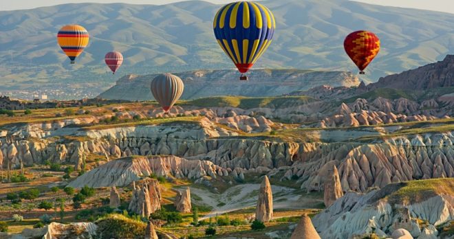 Wycieczka Antalya Kapadocja – 2-dniowa Przygoda z Baśniowymi Kominami i Podziemnymi Miastami