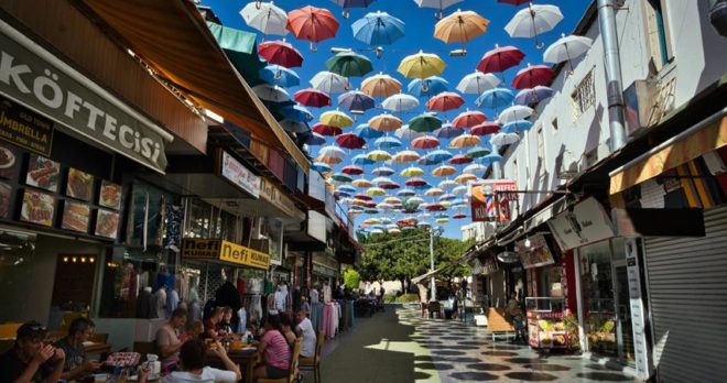 Wycieczka po Mieście Antalya – Stare Miasto, Wodospady i Malowniczy Rejs Łodzią
