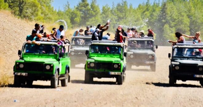 Antalya Jeep Safari – Przygoda Off-Road w Górach Taurus