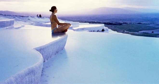 Wycieczka Antalya – Pamukkale – Kąpiel w basenach termalnych i zwiedzanie Hierapolis