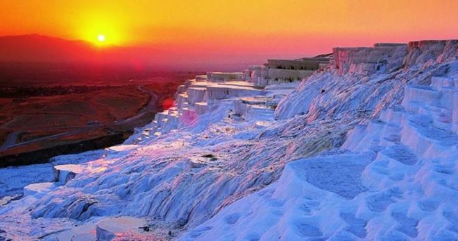 Wycieczka do Jeziora Salda i Pamukkale z Antalyi – Tureckie Malediwy i Bawełniany Zamek